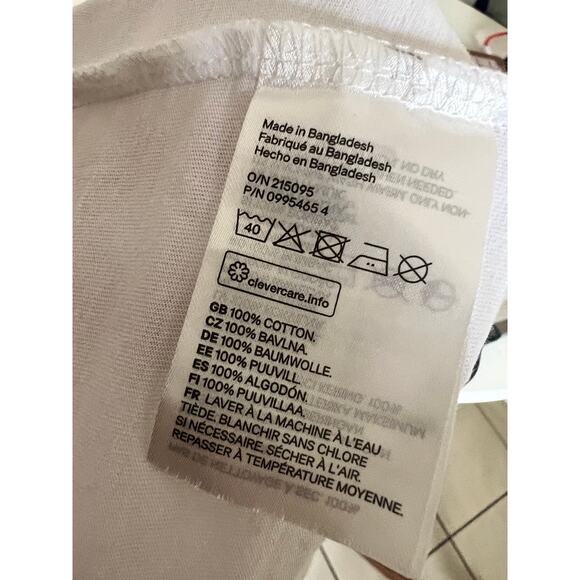 Crop Top - Picture 4 of 4